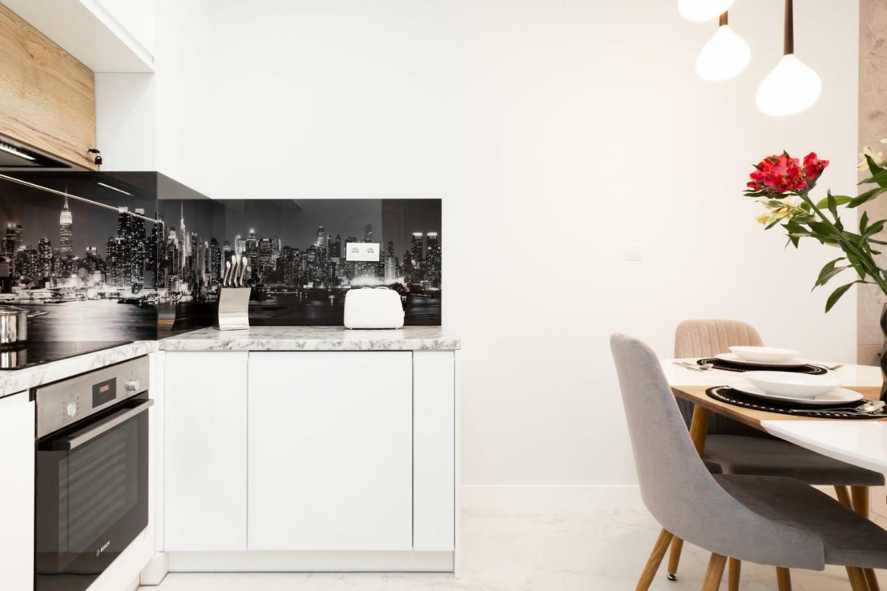Apartments Warsaw Dzielna By Noclegi Renters Eksteriør billede