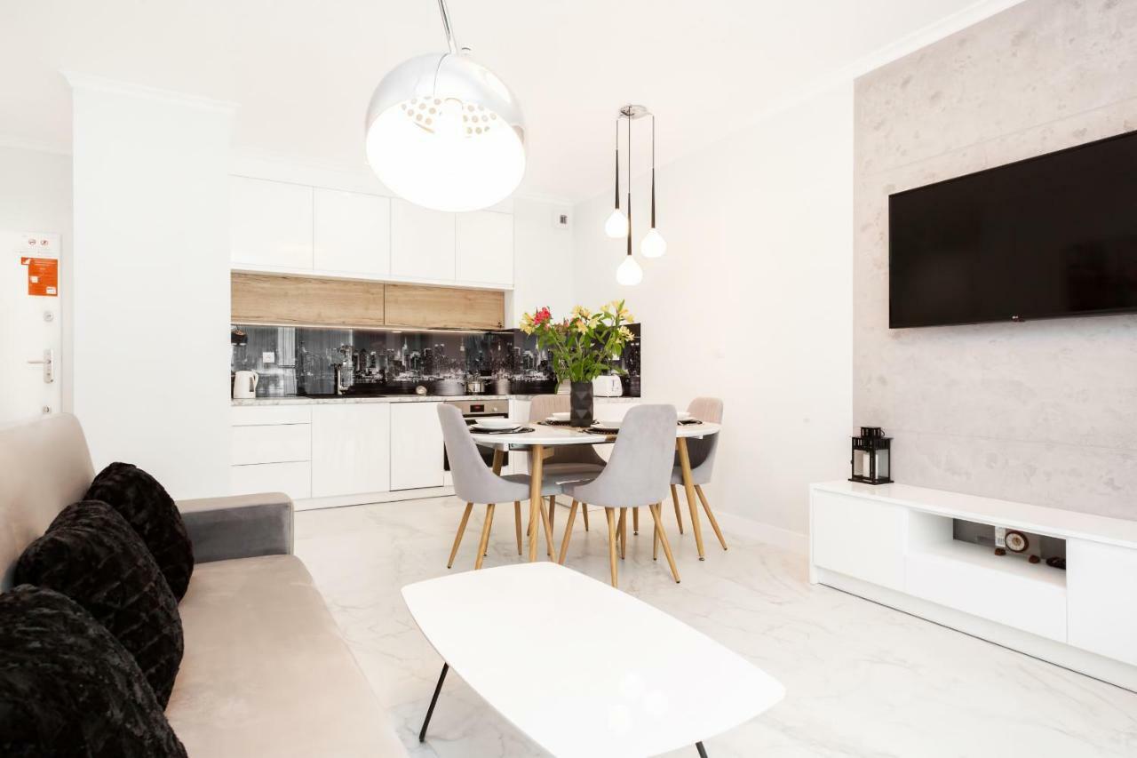 Apartments Warsaw Dzielna By Noclegi Renters Eksteriør billede