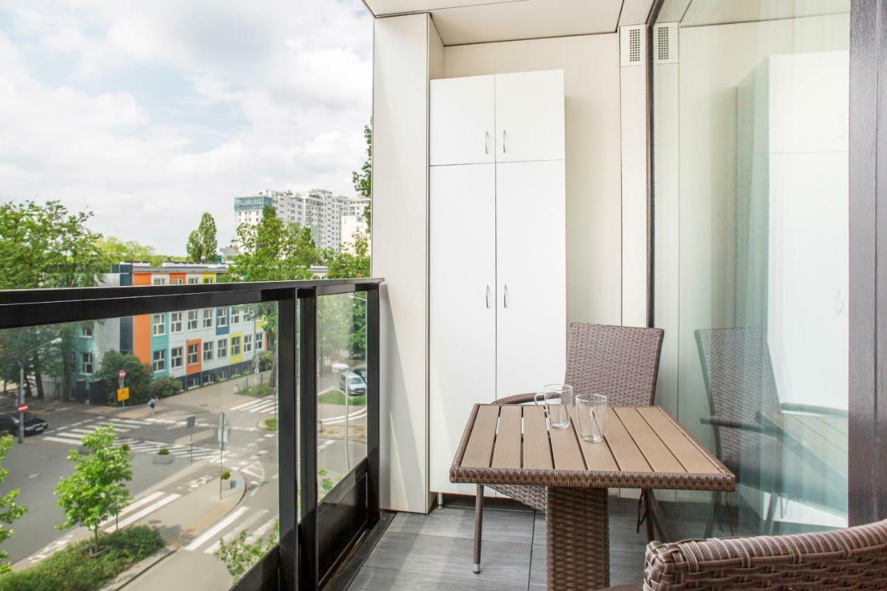 Apartments Warsaw Dzielna By Noclegi Renters Eksteriør billede