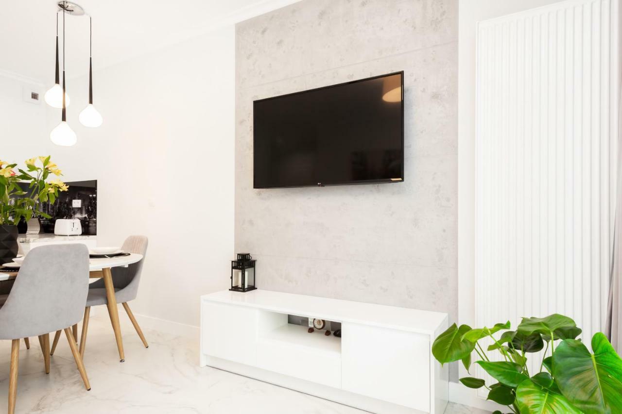 Apartments Warsaw Dzielna By Noclegi Renters Eksteriør billede