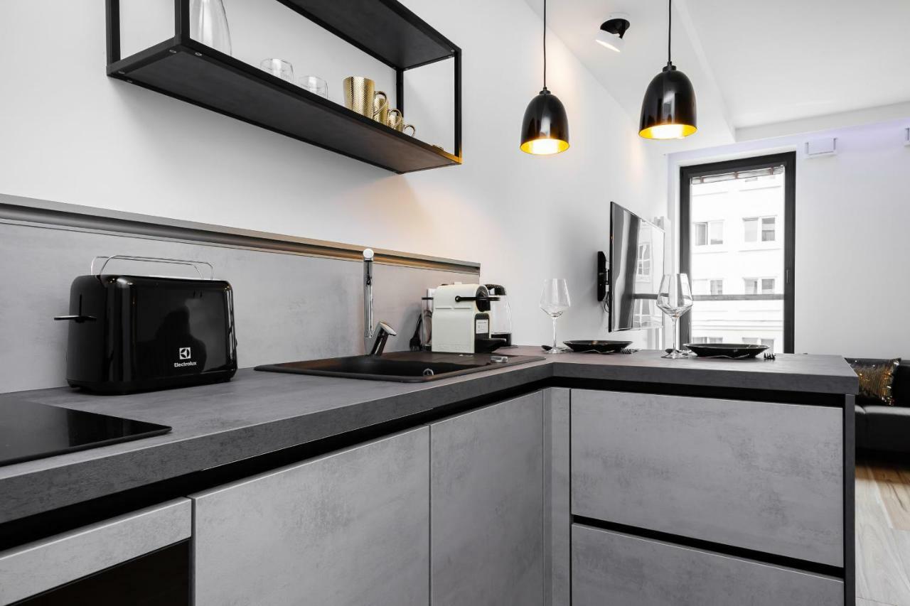 Apartments Warsaw Dzielna By Noclegi Renters Eksteriør billede