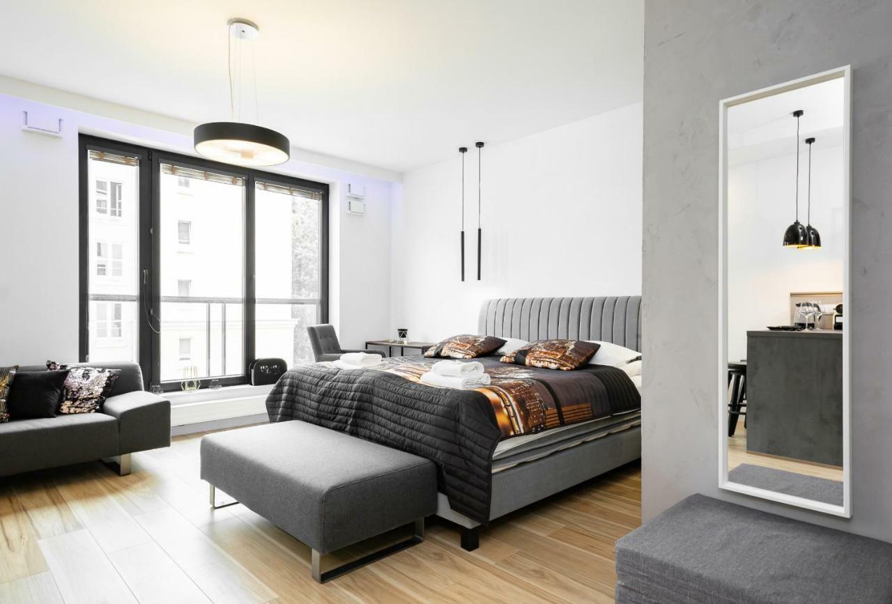 Apartments Warsaw Dzielna By Noclegi Renters Eksteriør billede